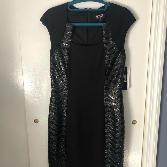 Decode Black Evening Dress Sequin sides Size 2 - Picture 2 of 7